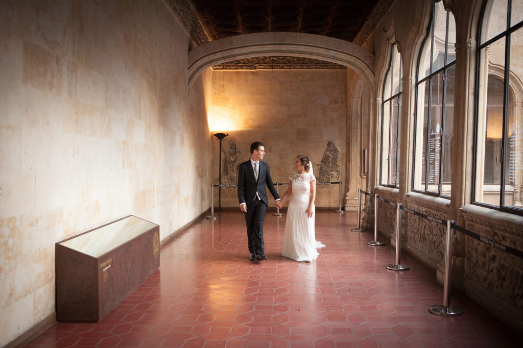 Boda Capilla Universidad de Salamanca por el fotógrafo de bodas David Ortiz -7